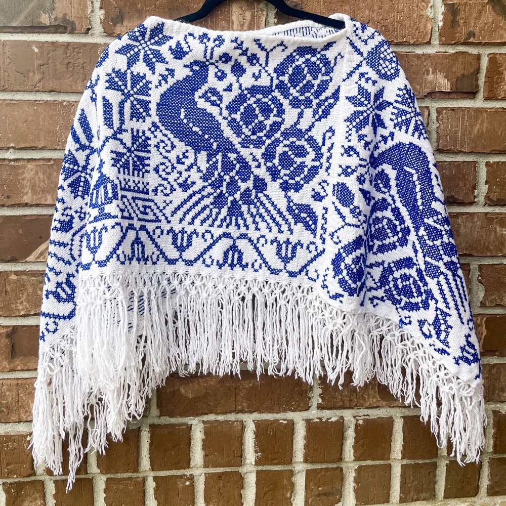 Pavo Real Poncho/ Blue & White Poncho